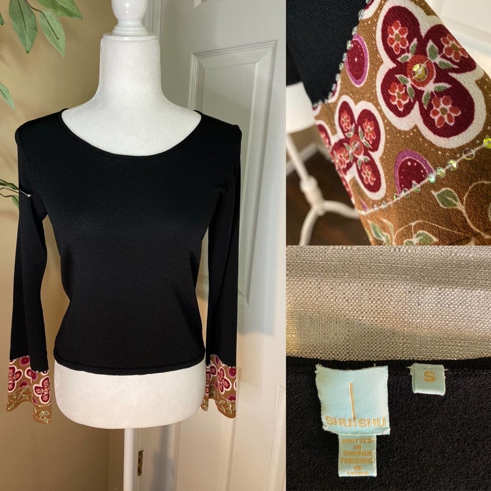 Shu Shu black knit top with decorative cuffs sz S